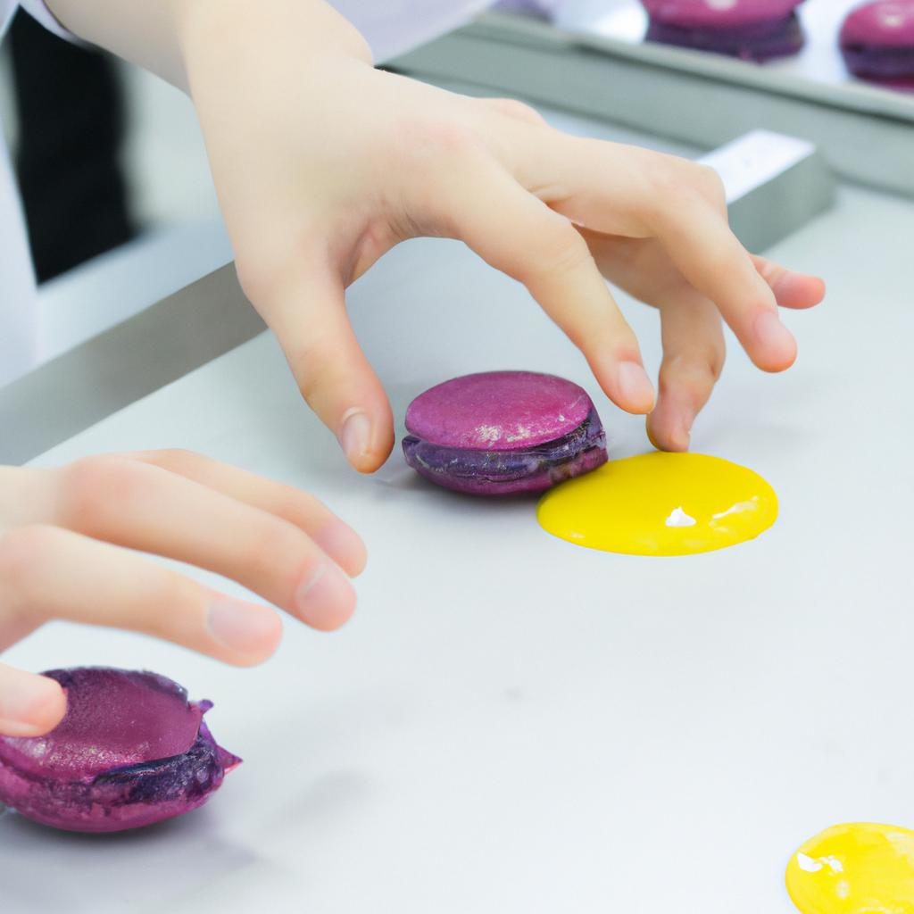 Professionelle Techniken für die perfekte Macarons Füllung